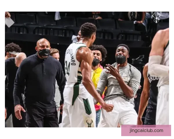 卡马拉单赛季进攻犯规突破百次 超越瓦莱乔成历史首人